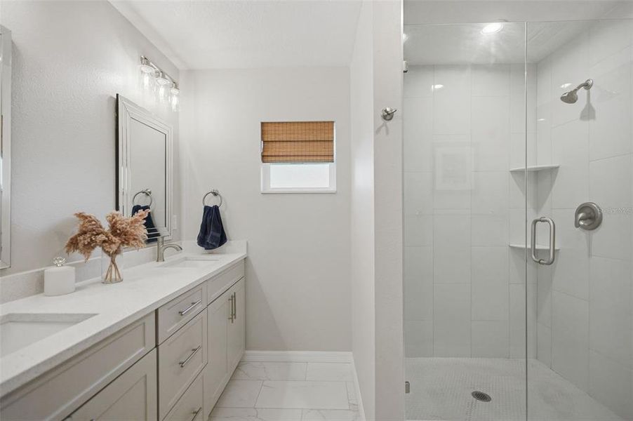 Furnished interior view inside a new home in , Spring Hill (Image 19).