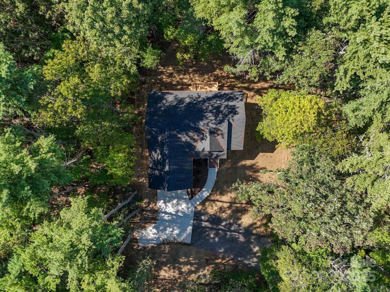 Image 44 of a home in . Image 44 of a home in .