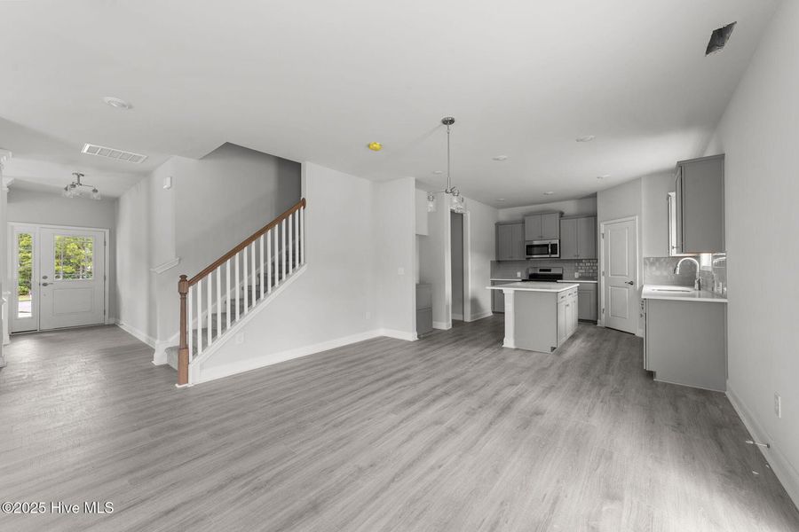 Spacious, unfurnished interior of a new home in Rutledge, Shallotte (Image 9). Spacious, unfurnished interior of a new home in Rutledge, Shallotte (Image 9).