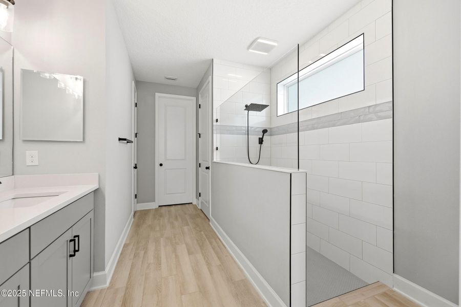 Furnished interior view inside a new home in , Ponte Vedra (Image 19).