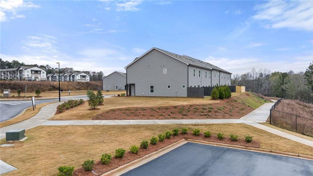 Community amenities in Reeves Park, Stockbridge (Image 56).