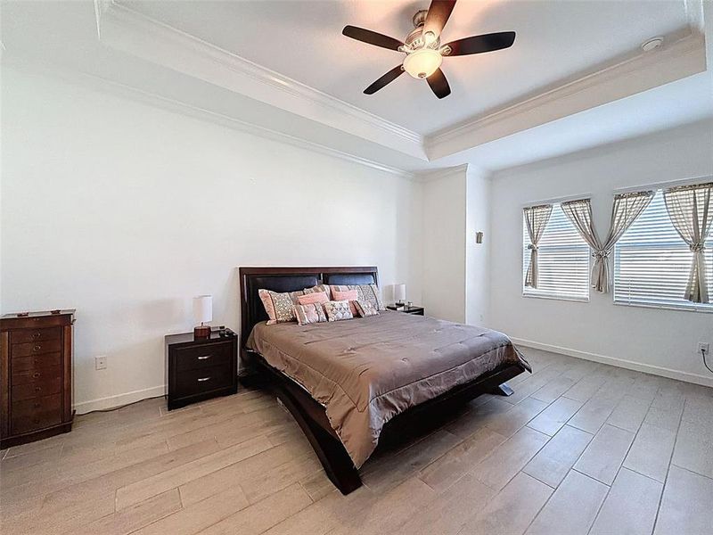 Furnished interior view inside a new home in Southshore Bay: The Estates, Wimauma (Image 27). Furnished interior view inside a new home in Southshore Bay: The Estates, Wimauma (Image 27).