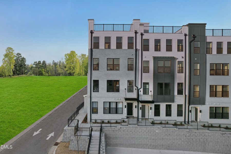 P_RAL_WAI_Tessa_Julianne_EXT_FRT_JJ_KK_L P_RAL_WAI_Tessa_Julianne_EXT_FRT_JJ_KK_L