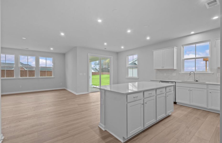 Furnished interior view inside a new home in Fox Hollow, Spartanburg (Image 14). Furnished interior view inside a new home in Fox Hollow, Spartanburg (Image 14).