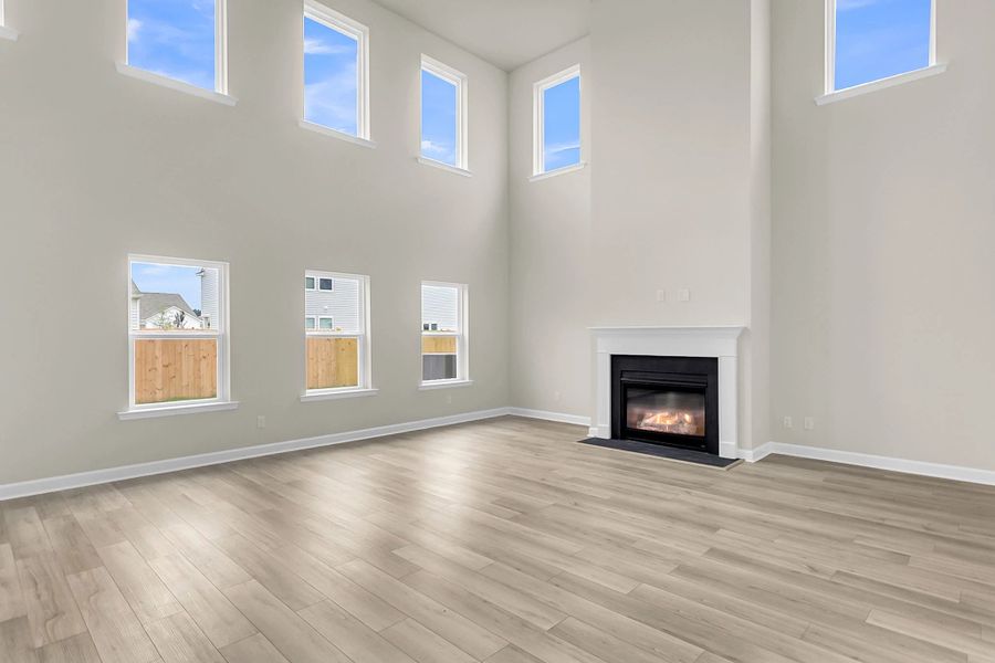 Spacious, unfurnished interior of a new home in Watson Hill, Summerville (Image 21).