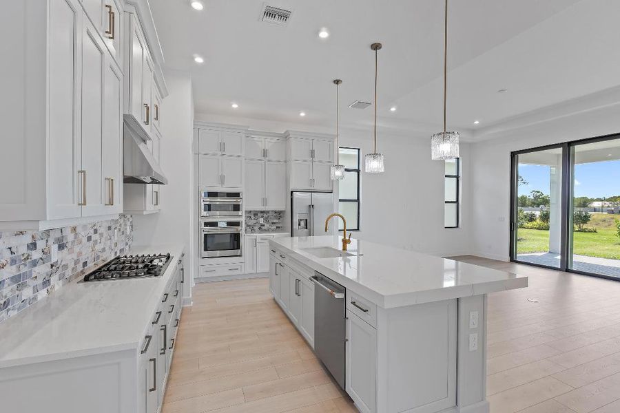 022-7050SEHavenLane-Stuart-FULL