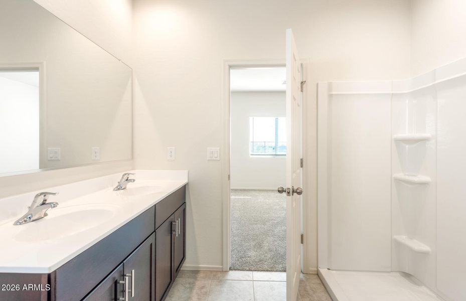 15 - Owner Bathroom