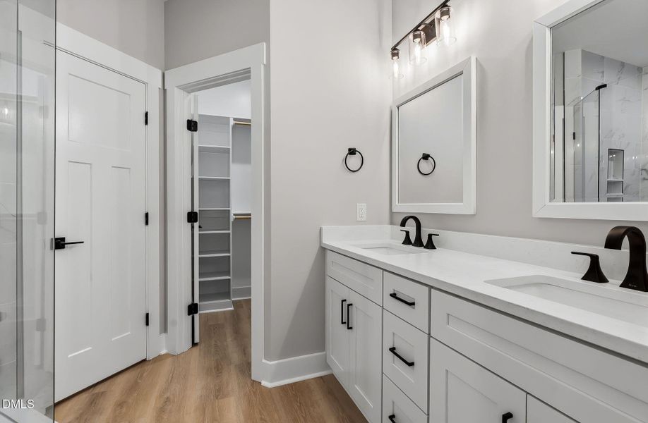 59-web-or-mls-DSC08942 59-web-or-mls-DSC08942