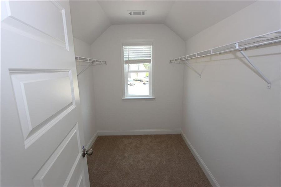 Spacious, unfurnished interior of a new home in Clark Farms, Flowery Branch (Image 23).