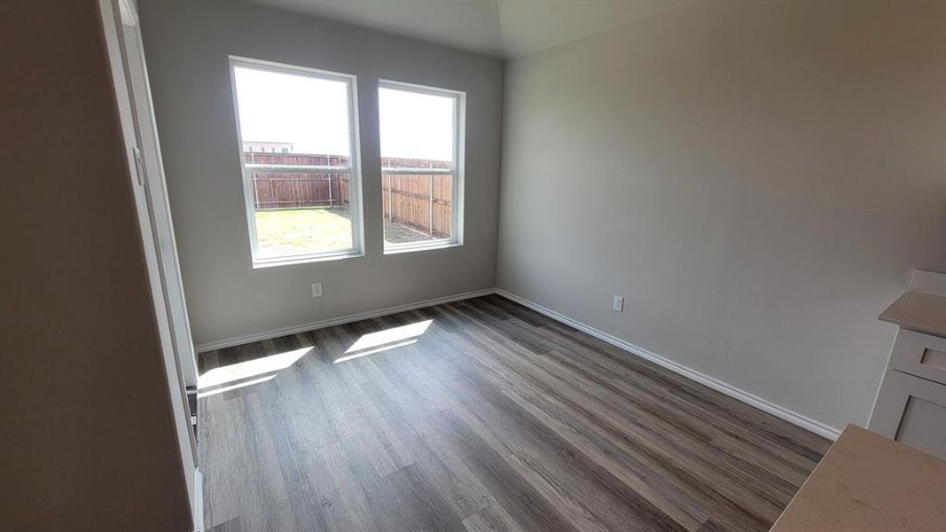 Spacious, unfurnished interior of a new home in Longhorn Estates, Fort Worth (Image 12).