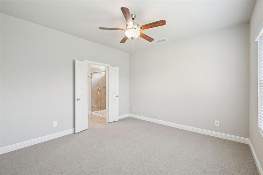 Photo is not of the actual home, but is an inspirational photo of builder’s model home and may depict options, furnishings, and/or decorator features that are not included. Photo is not of the actual home, but is an inspirational photo of builder’s model home and may depict options, furnishings, and/or decorator features that are not included.