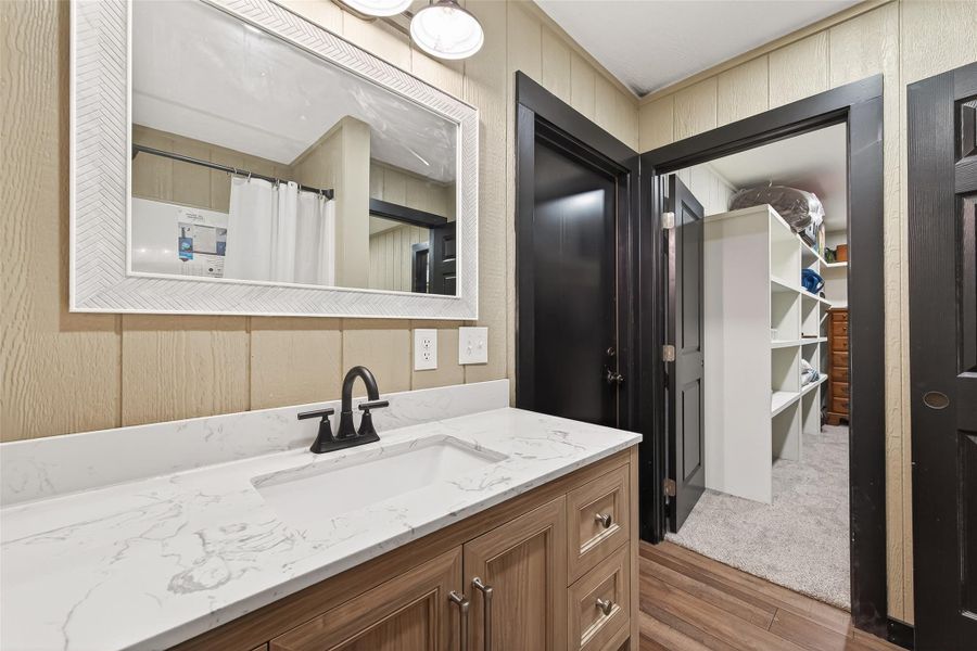 Furnished interior view inside a new home in , Brazoria (Image 26). Furnished interior view inside a new home in , Brazoria (Image 26).