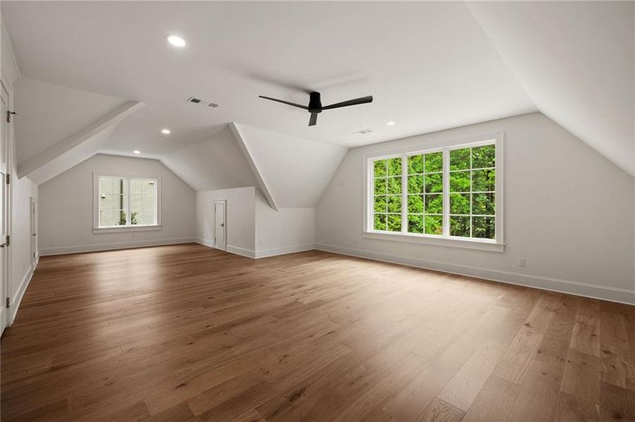 Spacious, unfurnished interior of a new home in , Atlanta (Image 25).