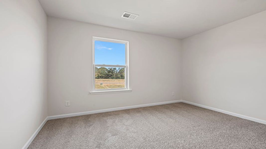 Spacious, unfurnished interior of a new home in Sage Grove, Lyman (Image 23).