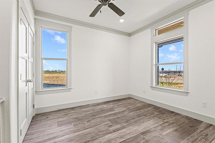 Spacious, unfurnished interior of a new home in , Howe (Image 36).