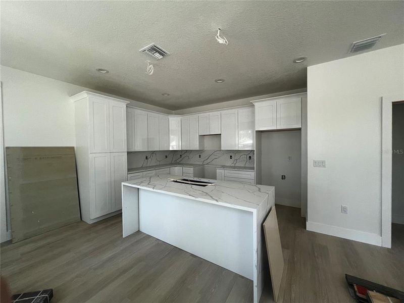 Image 13 of a home in .