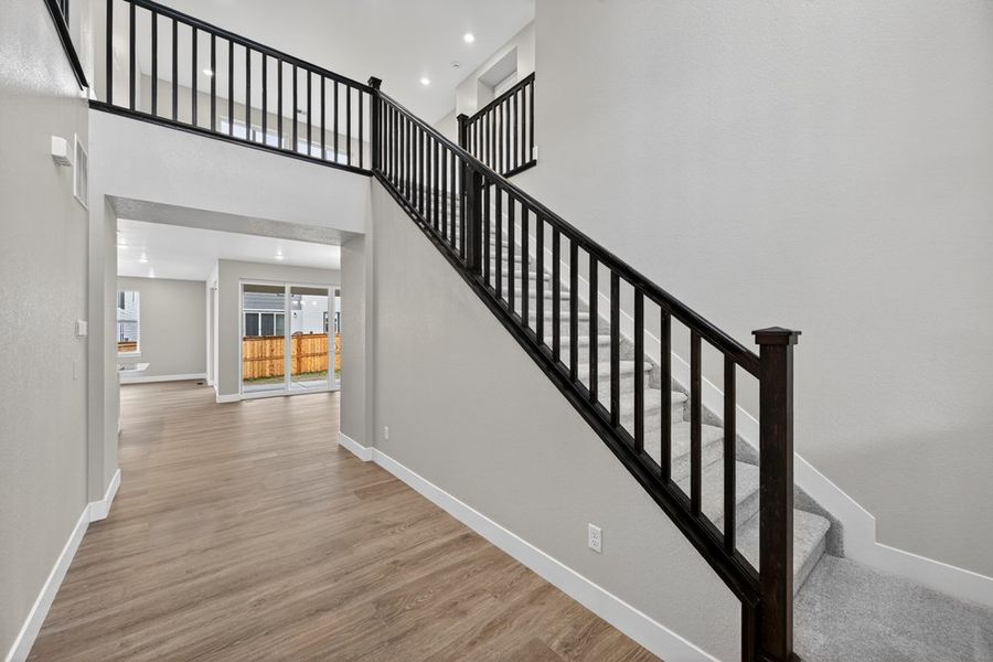 Spacious, unfurnished interior of a new home in Trailstone, Arvada (Image 22).