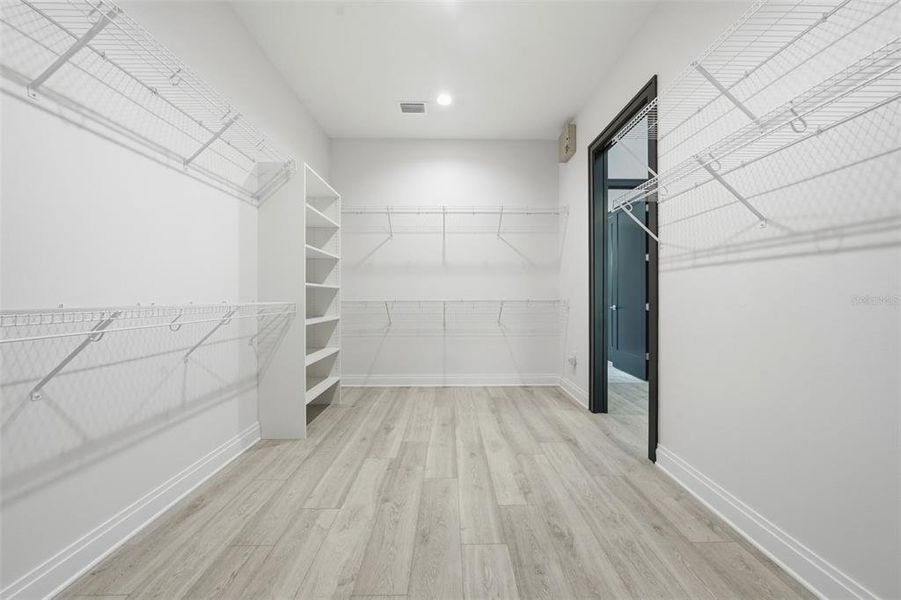 Spacious, unfurnished interior of a new home in , Wildwood (Image 54).