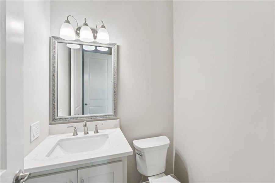 Furnished interior view inside a new home in The Reserve At Governors Towne Club, Acworth (Image 19). Furnished interior view inside a new home in The Reserve At Governors Towne Club, Acworth (Image 19).