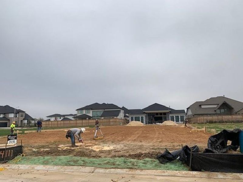 Community amenities in , Cypress (Image 4).