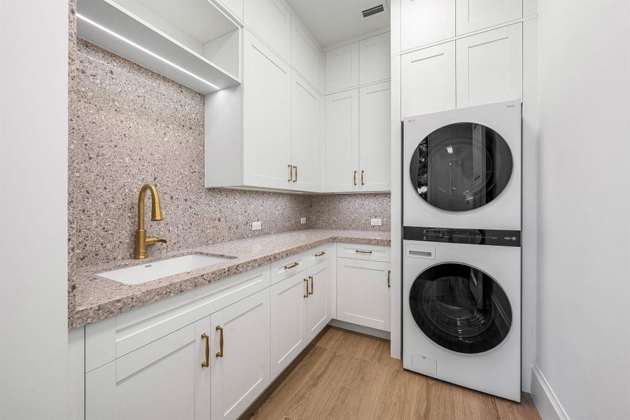 Furnished interior view inside a new home in , Boca Raton (Image 68).