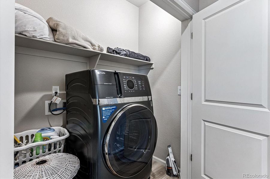 Furnished interior view inside a new home in The Reserve, Aurora (Image 6). Furnished interior view inside a new home in The Reserve, Aurora (Image 6).