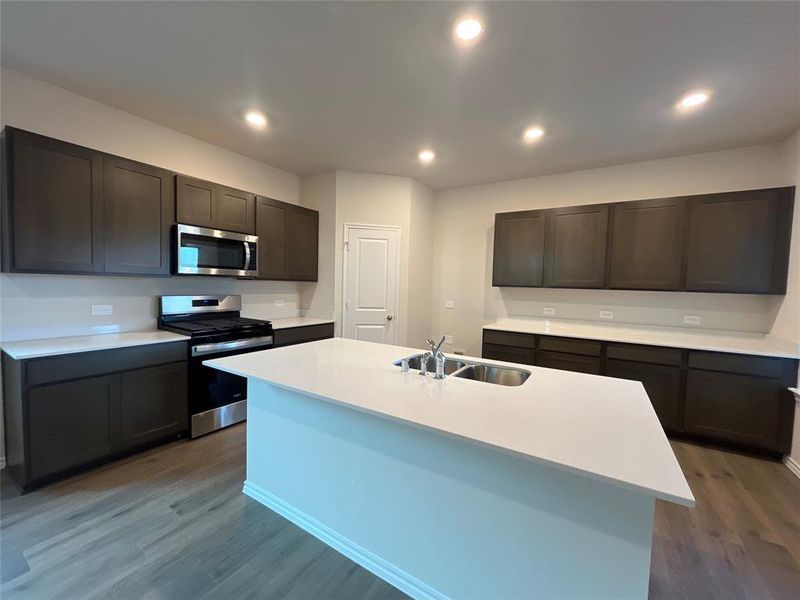 Furnished interior view inside a new home in Elevon, Lavon (Image 6).