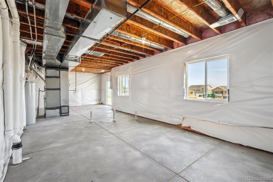 Spacious, unfurnished interior of a new home in Spring Valley Ranch, Elizabeth (Image 14).