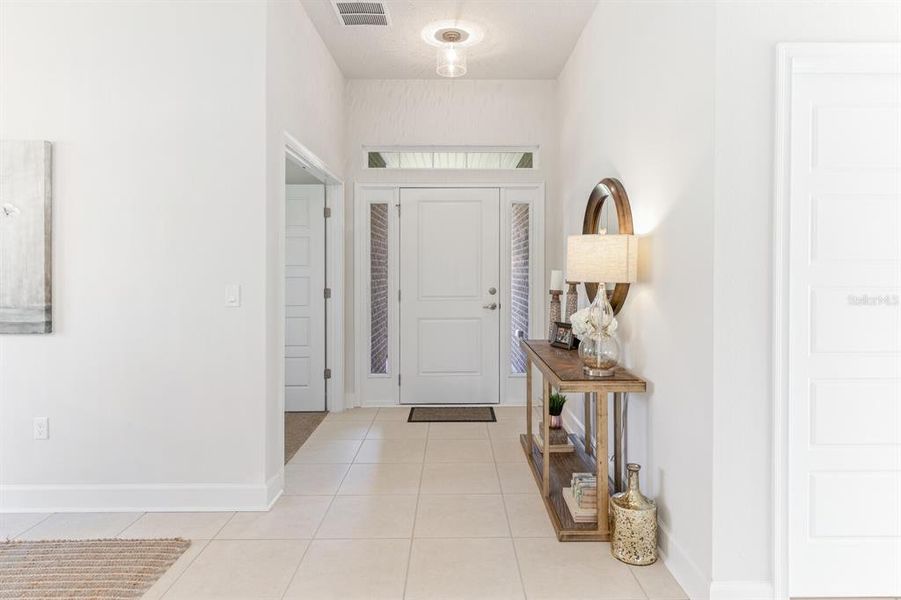 Furnished interior view inside a new home in Palm Coast, Palm Coast (Image 7).