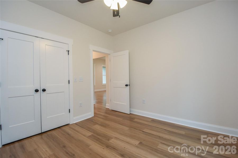 Spacious, unfurnished interior of a new home in , Catawba (Image 20).