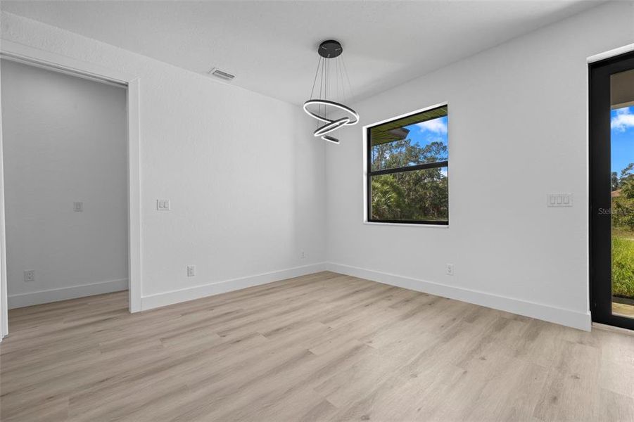 Spacious, unfurnished interior of a new home in , Port Charlotte (Image 21).