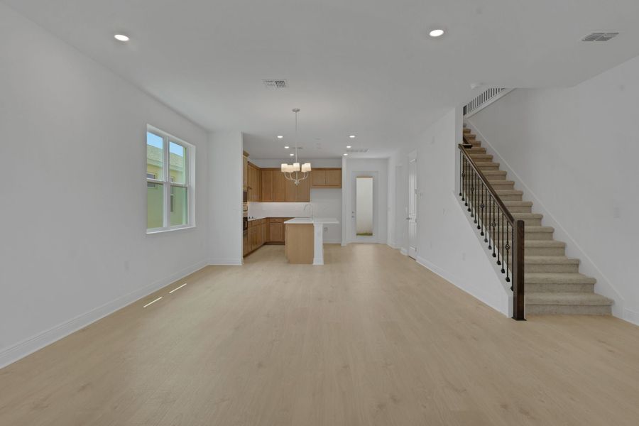 5br New Home in Winter Garden, FL.  - Slide 11