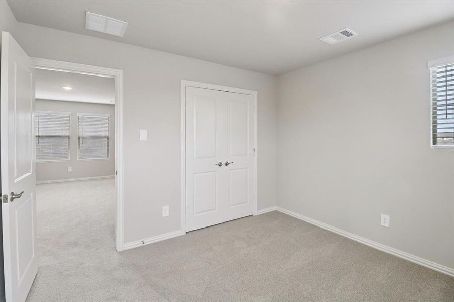 Spacious, unfurnished interior of a new home in Lakehaven - Spring Series, Farmersville (Image 28).