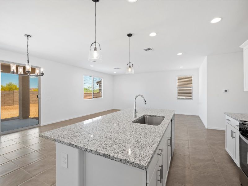 Welcome to the 2585 floorplan.