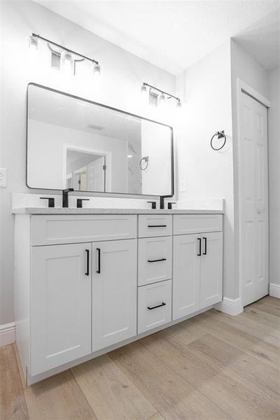 Furnished interior view inside a new home in , Wesley Chapel (Image 8).