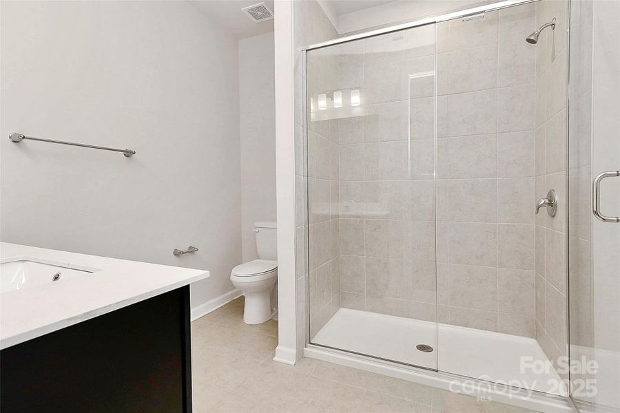 Image 48 of a home in .