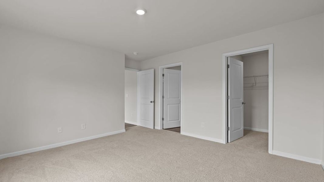 Spacious, unfurnished interior of a new home in Aspen Place, Thomasville (Image 21).