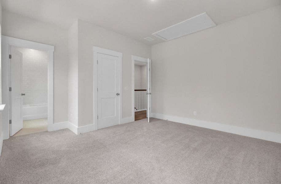 Spacious, unfurnished interior of a new home in , Johns Island (Image 56).