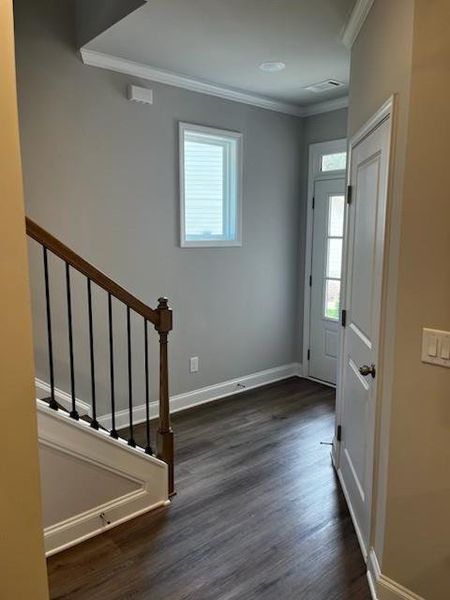Spacious, unfurnished interior of a new home in Riversong, Duluth (Image 13).