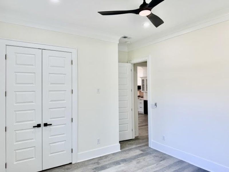 Spacious, unfurnished interior of a new home in , North Charleston (Image 37).