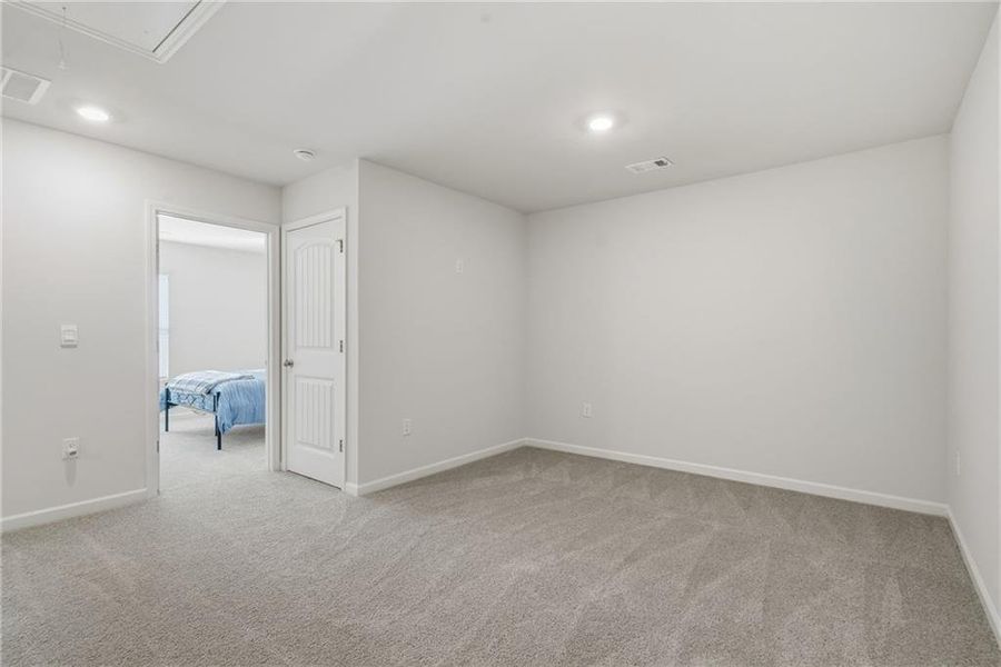 Spacious, unfurnished interior of a new home in , Dahlonega (Image 23). Spacious, unfurnished interior of a new home in , Dahlonega (Image 23).