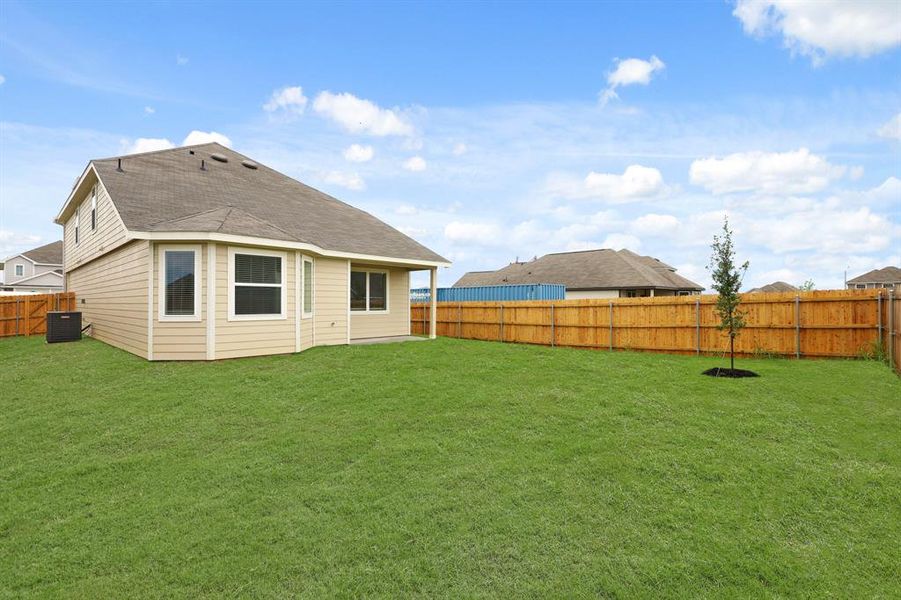 Front exterior of a new home in Retreat at Fossil Creek, Fort Worth, TX, highlighting curb appeal (Image 2). Front exterior of a new home in Retreat at Fossil Creek, Fort Worth, TX, highlighting curb appeal (Image 2).