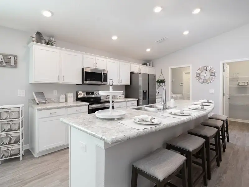 4-bedroom model home for sale in Palmetto, Florida!