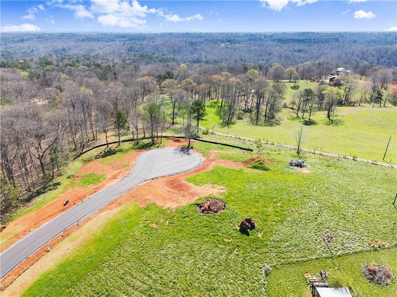 Image 34 of a home in .