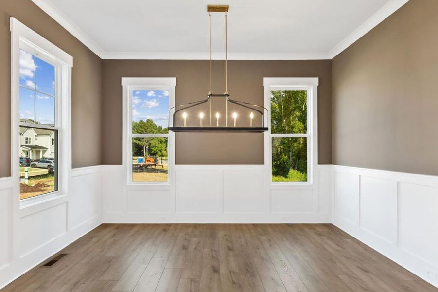 Spacious, unfurnished interior of a new home in Hillshire, Cumming (Image 19).