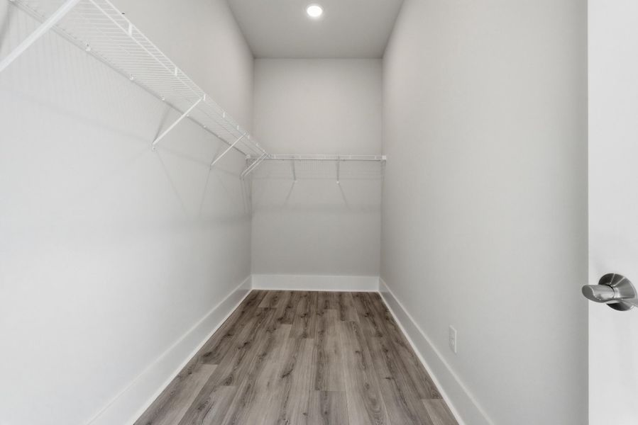 Spacious, unfurnished interior of a new home in Indigo Grove Single Family Homes, Johns Island (Image 26).