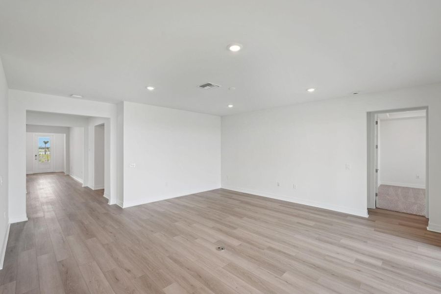 Spacious, unfurnished interior of a new home in , Vero Beach (Image 24). Spacious, unfurnished interior of a new home in , Vero Beach (Image 24).