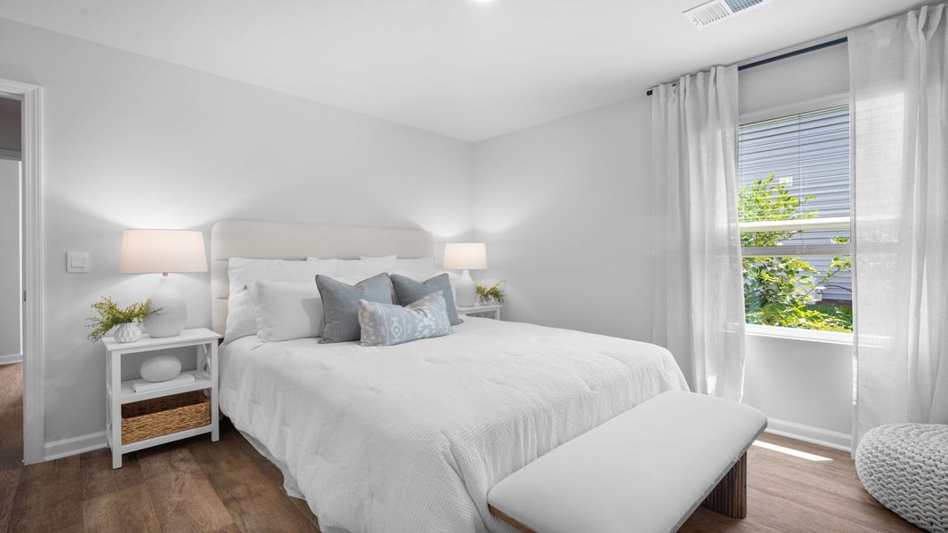 Furnished interior view inside a new home in Holly Oaks, Statesboro (Image 11).