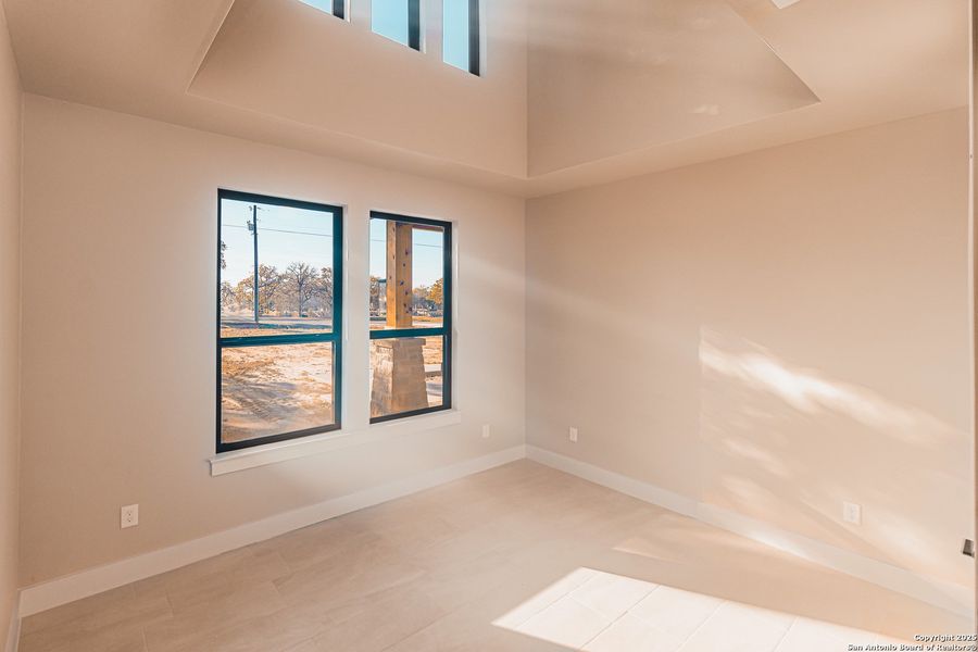 Spacious, unfurnished interior of a new home in , La Vernia (Image 24). Spacious, unfurnished interior of a new home in , La Vernia (Image 24).