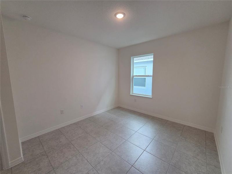 Spacious, unfurnished interior of a new home in Hammock Reserve, Haines City (Image 15). Spacious, unfurnished interior of a new home in Hammock Reserve, Haines City (Image 15).